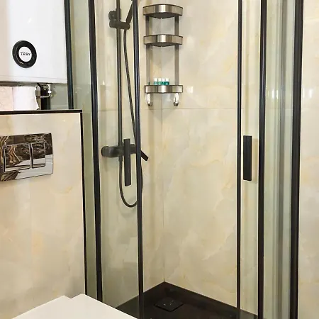 New Black & White Flat 5 Min Away From Sea Garden By Flat Mаnager * Warna
